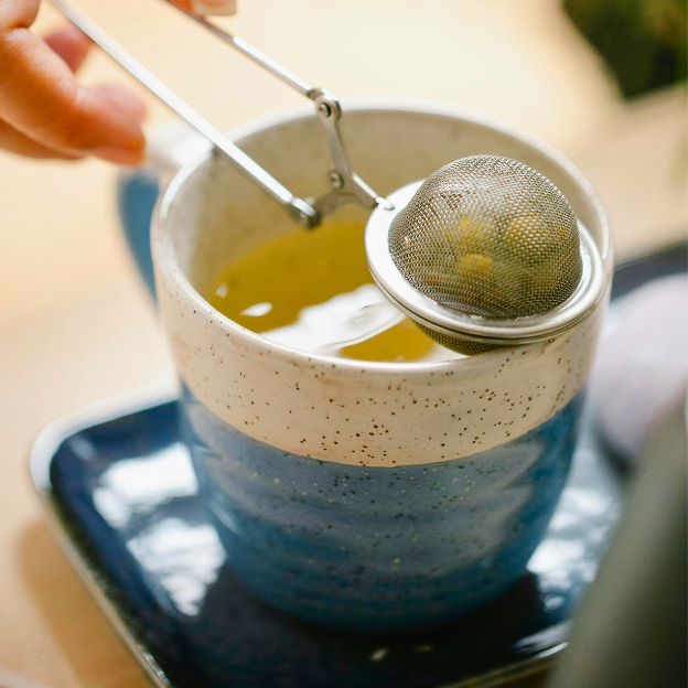 Lavender Chamomile Tea Steeping